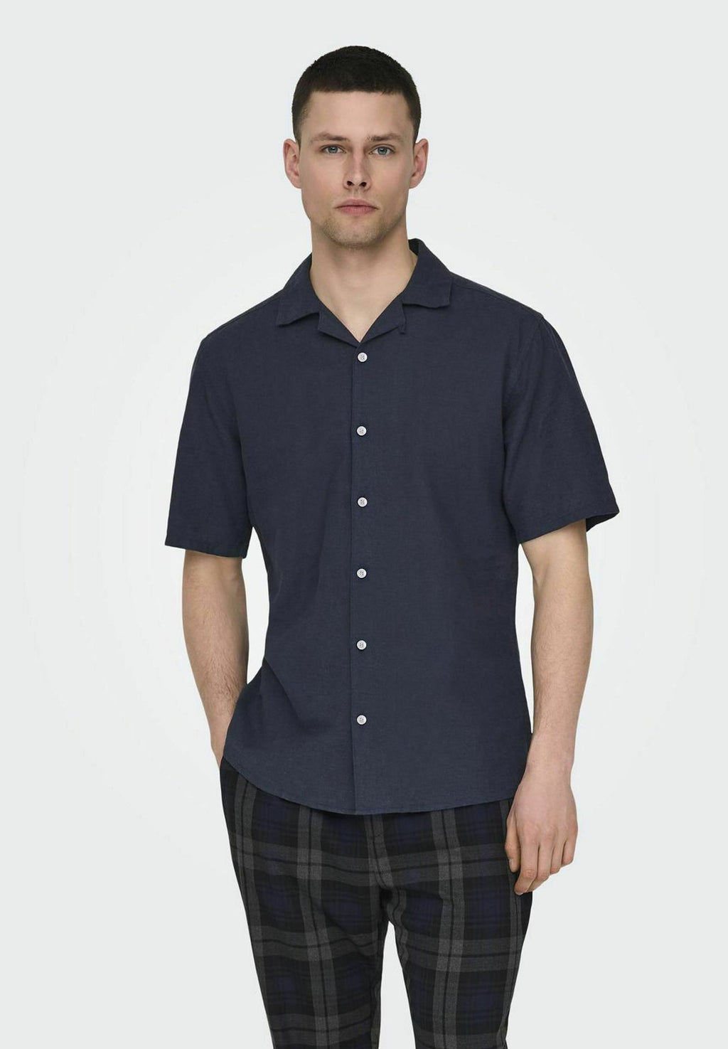 ONSCAIDEN Linen Media 3