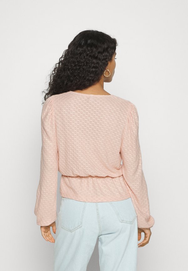 ONLY Petite ONLSTEFFIE V NECK