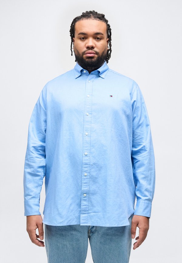 Tommy Hilfiger PLUS REGULAR FIT LINEN BLEND BUTTON-DOWN SHIRT - Shirt - cloudy blue