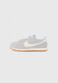 Nike Sportswear CORTEZ  - Trainers - smoke grey/ orewood brown/sail/gum brown
