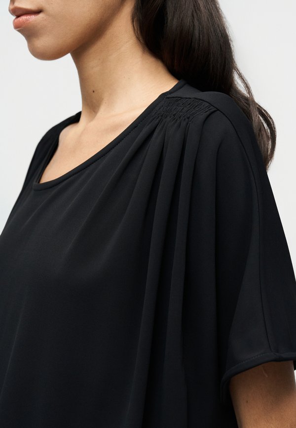 Weekend Max Mara GIOSTRA