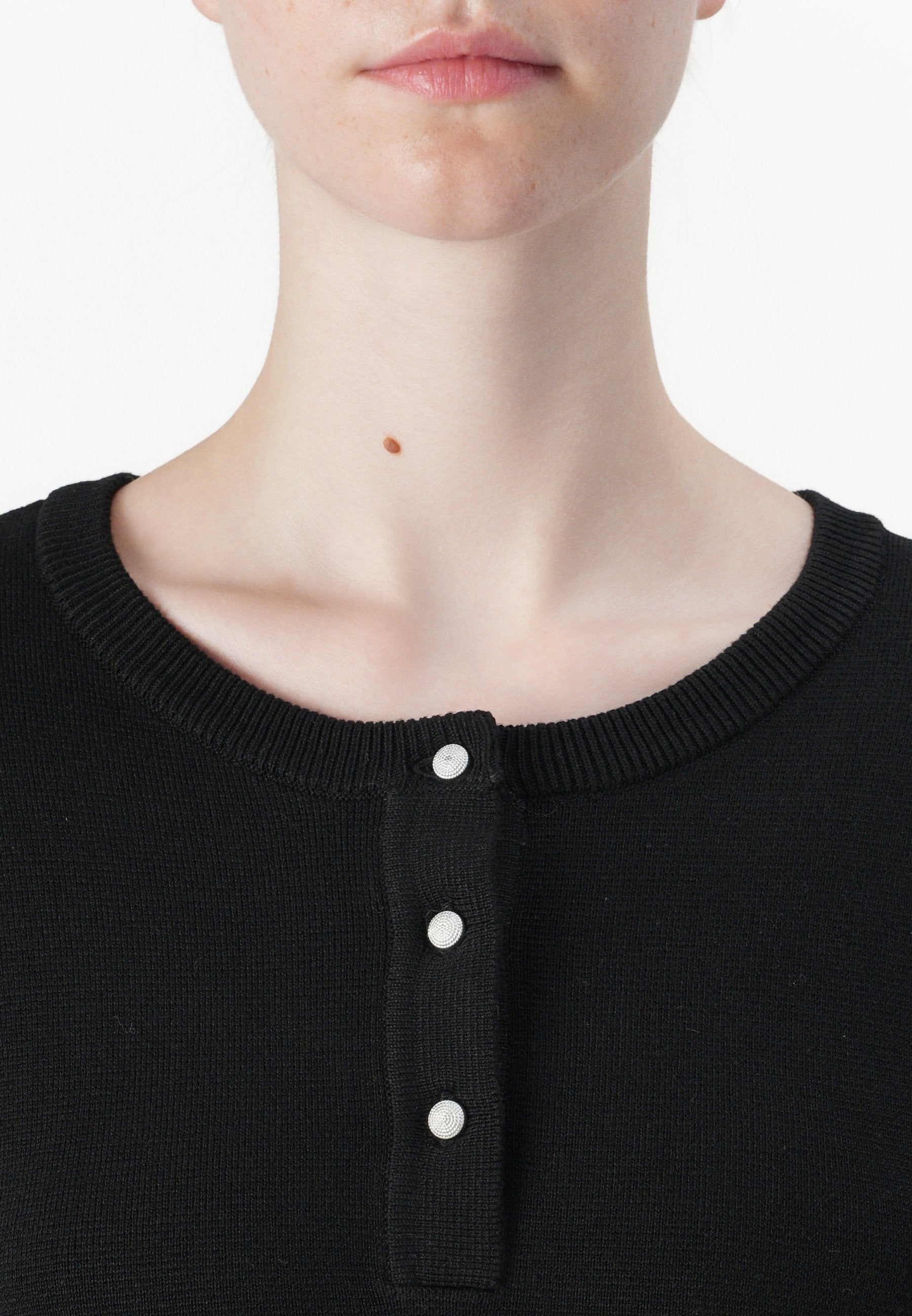 ONLMELLI BUTTON FLARED DRESS Media 6