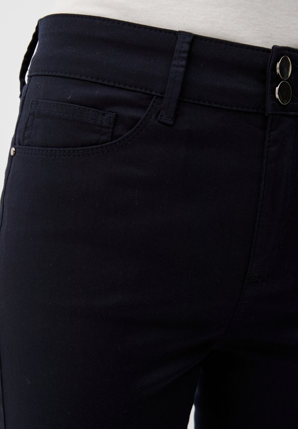 s.Oliver BLACK LABEL HIGH RISE