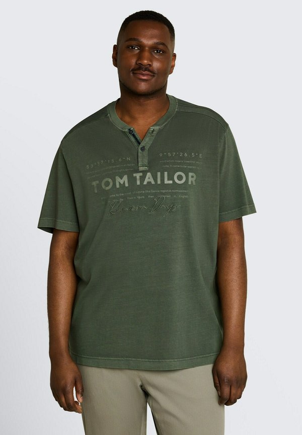 TOM TAILOR TOM TAILOR T-SHIRT PLUS SIZE - HENLEY T-SHIRT IM USED-LOOK - Print T-shirt - deep leaf green