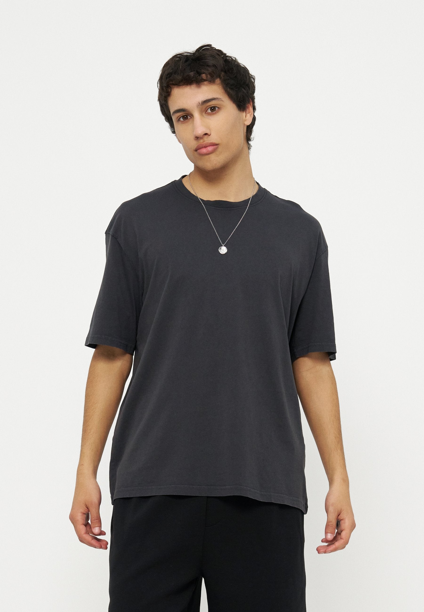 YOURTURN 3PACK OVERSIZED FIT WASHED