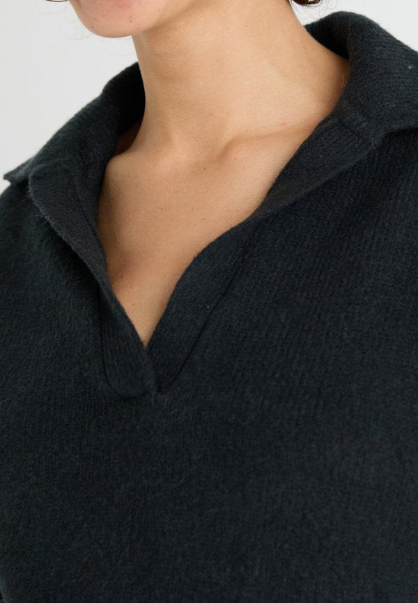 Abercrombie & Fitch NOTCH NECK MINI