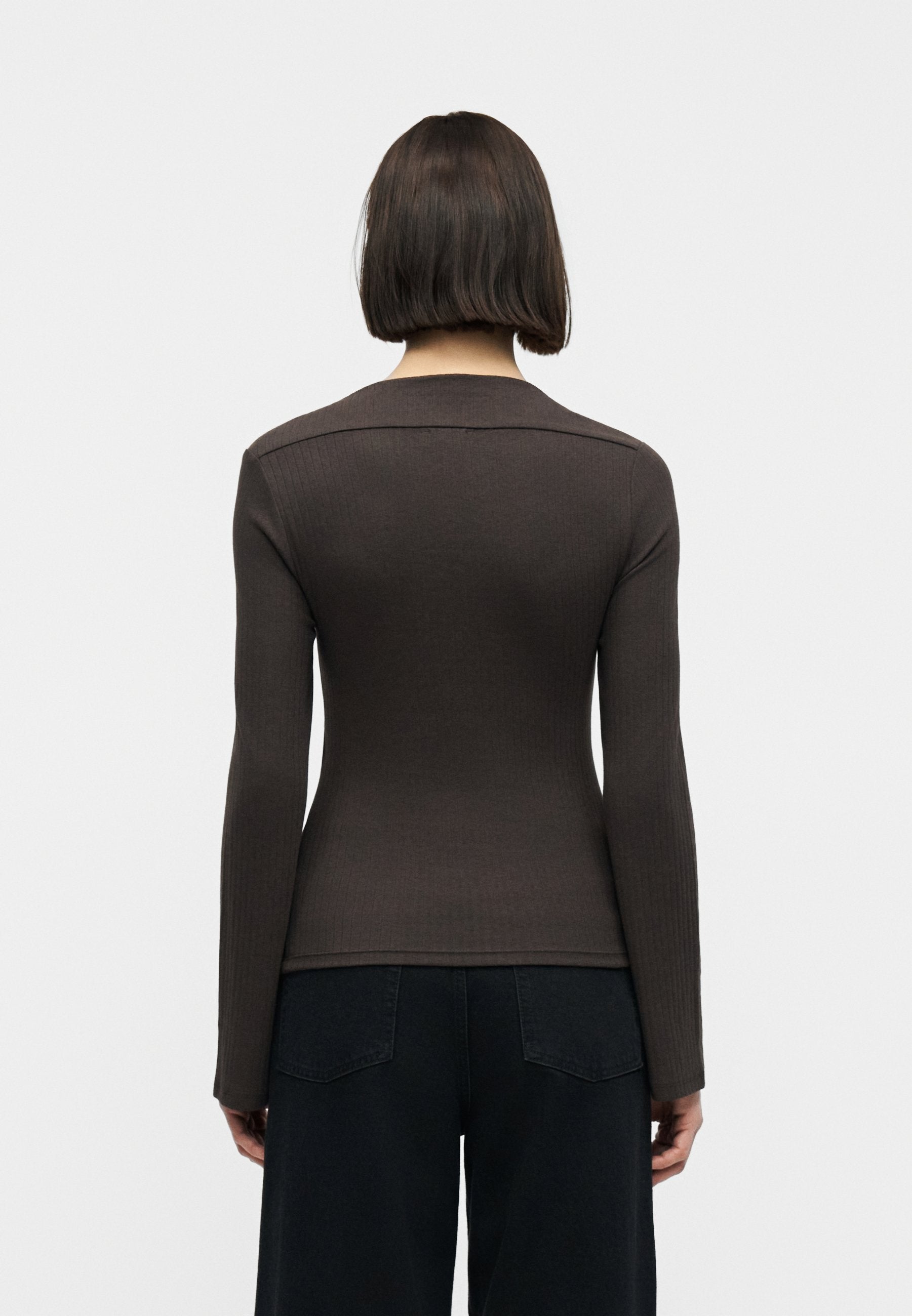 GAP WIDE ENVELOPE NECK
