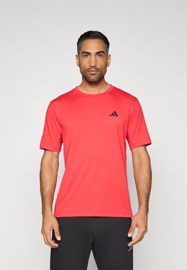 adidas Performance WORKOUT ESSENTIALS FEELREADY T-SHIRT - Sports T-shirt - pure ruby