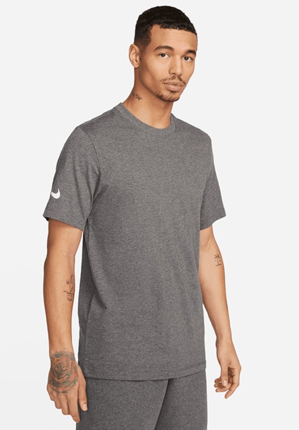 Nike Performance Basic T-shirt - grauweiss