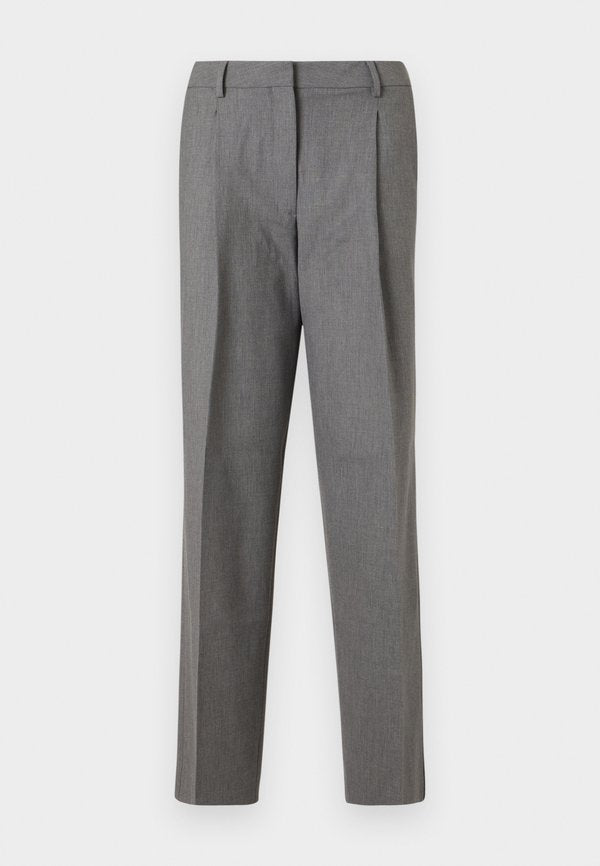 Selected Suit wide fit