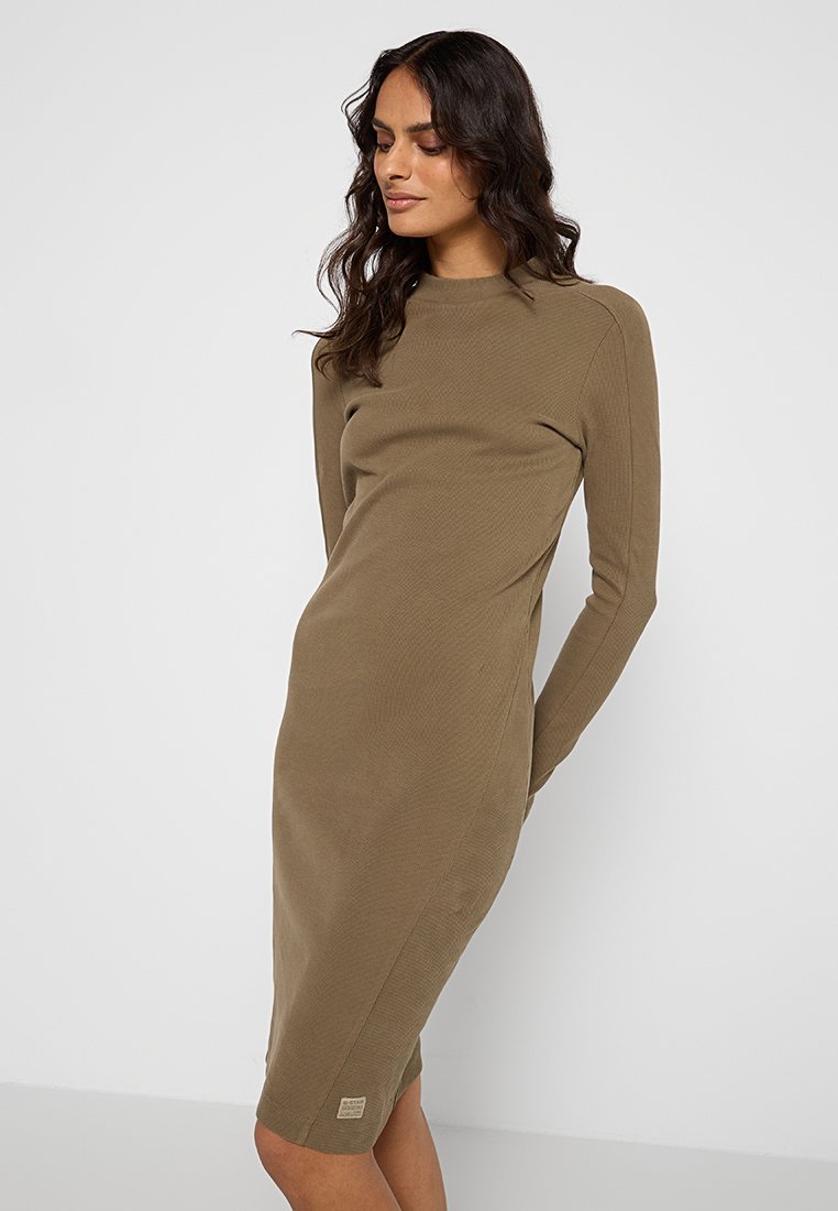 SLIM FIT Media 3