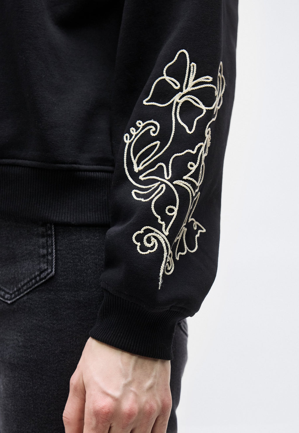 ONLBROOKLYN EMBROIDERY BOX  Media 6