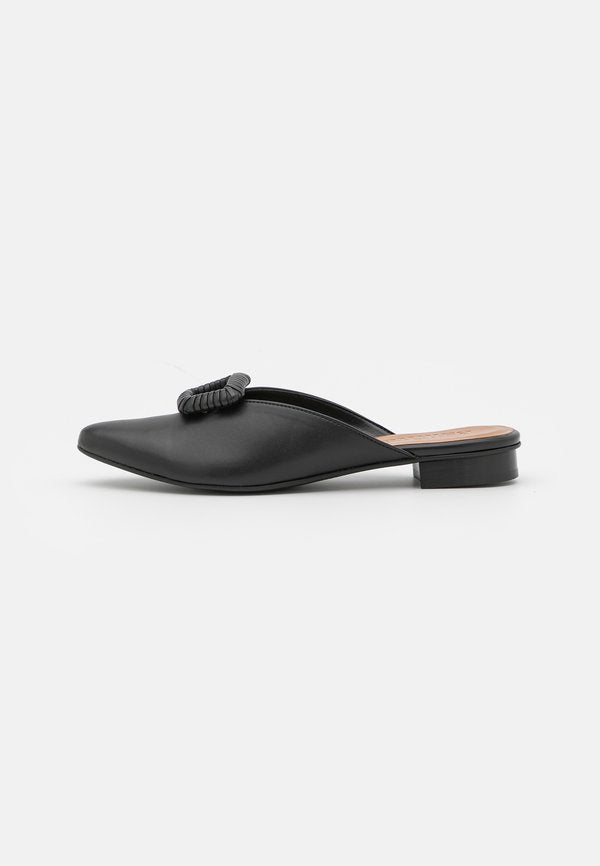 Ballūta SLIP ON MULE