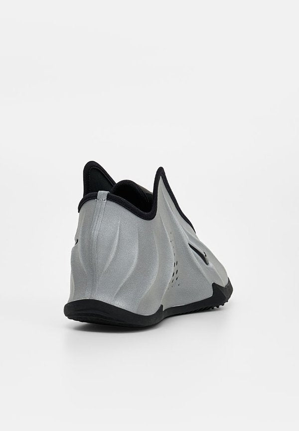 Nike Performance G.T. FUTURE
