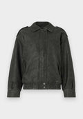 Grüne Kunstlederjacke mit Knopfleiste, breitem Kragen, Seitentaschen und elastischen Bündchen und Saum für eine lässige Passform.