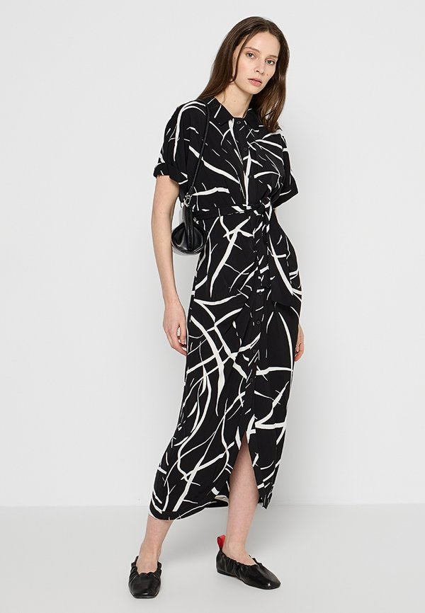 DKNY