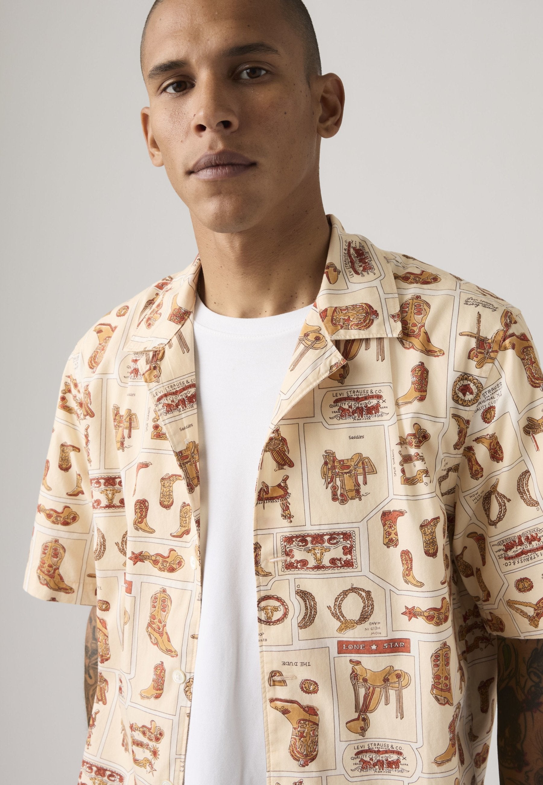 Levi's® SUNSET CAMP