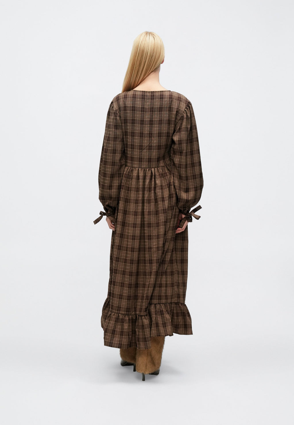The Ragged Priest SHIRE DRESS