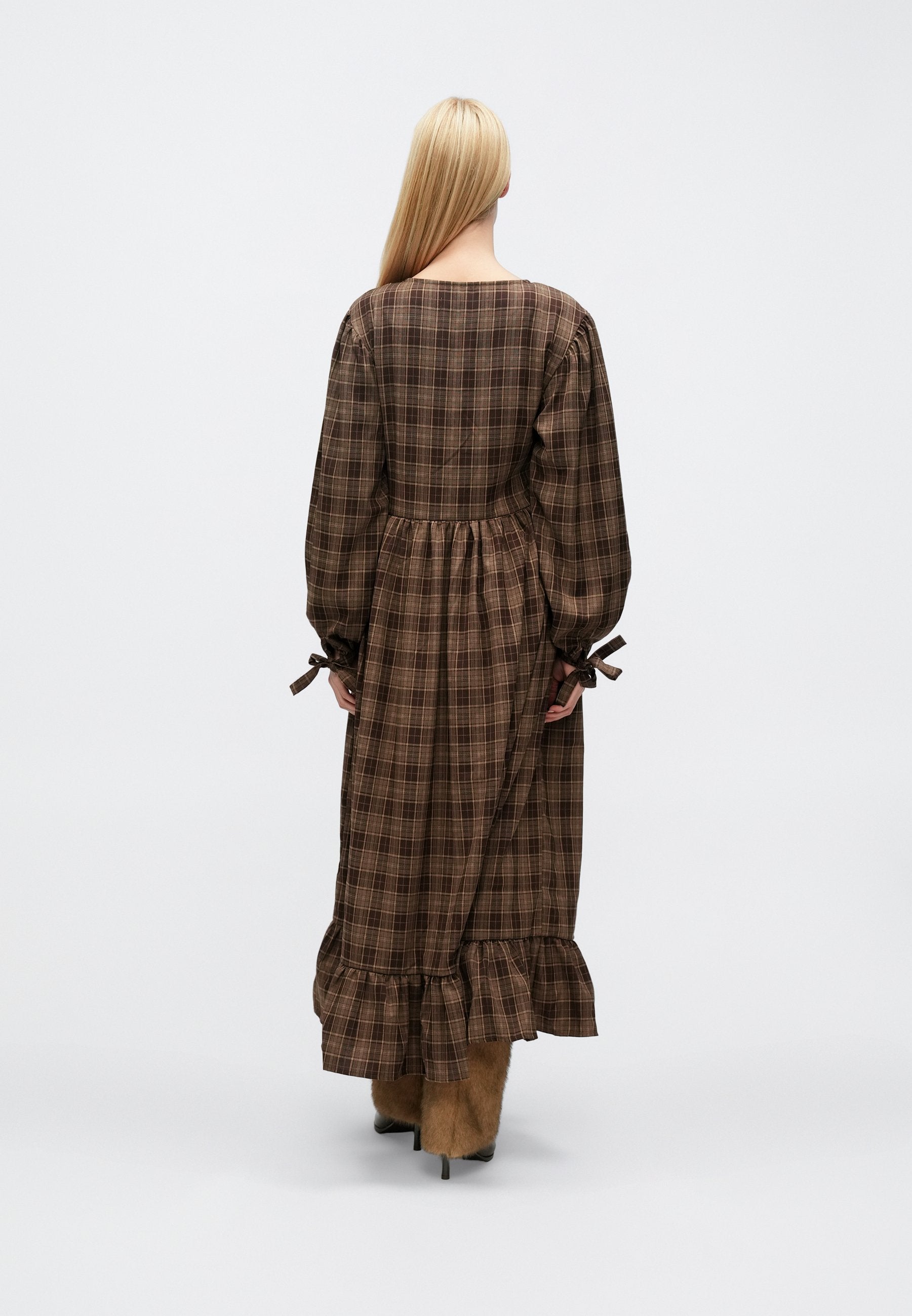 The Ragged Priest SHIRE DRESS