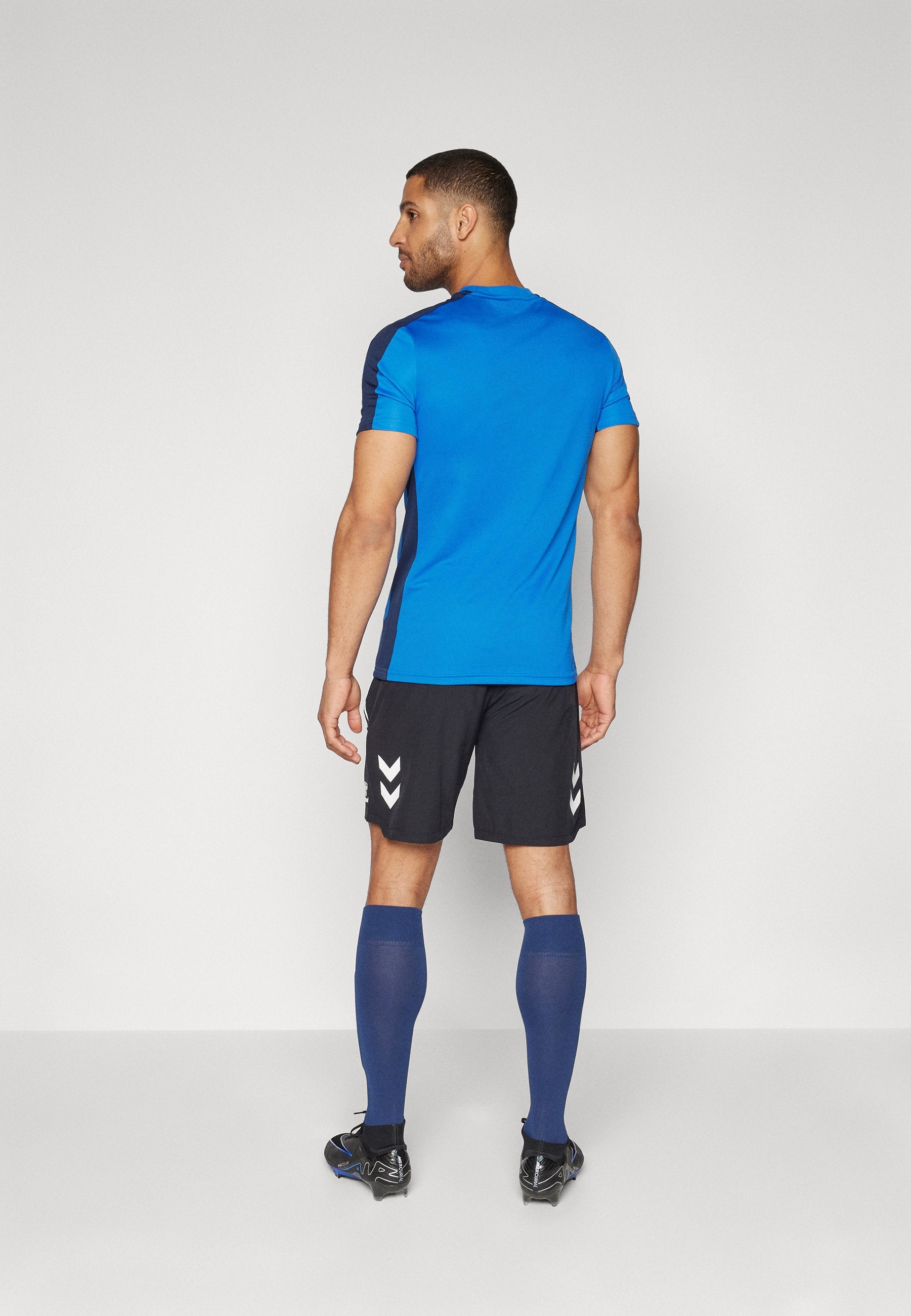 Hummel LEAD