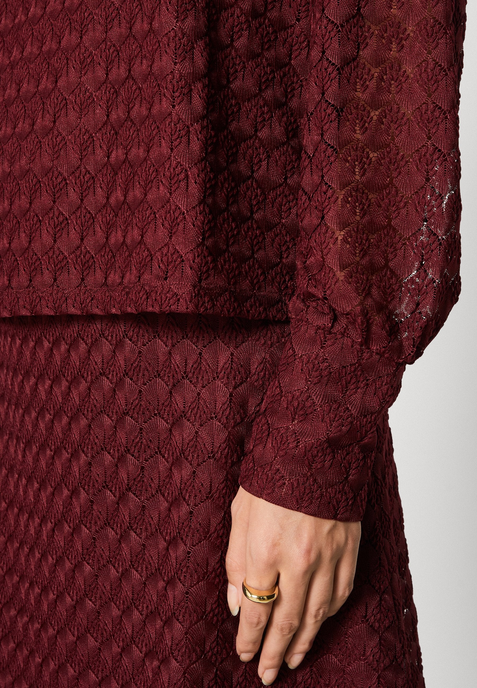 ONLY ONLNICE HIGHNECK