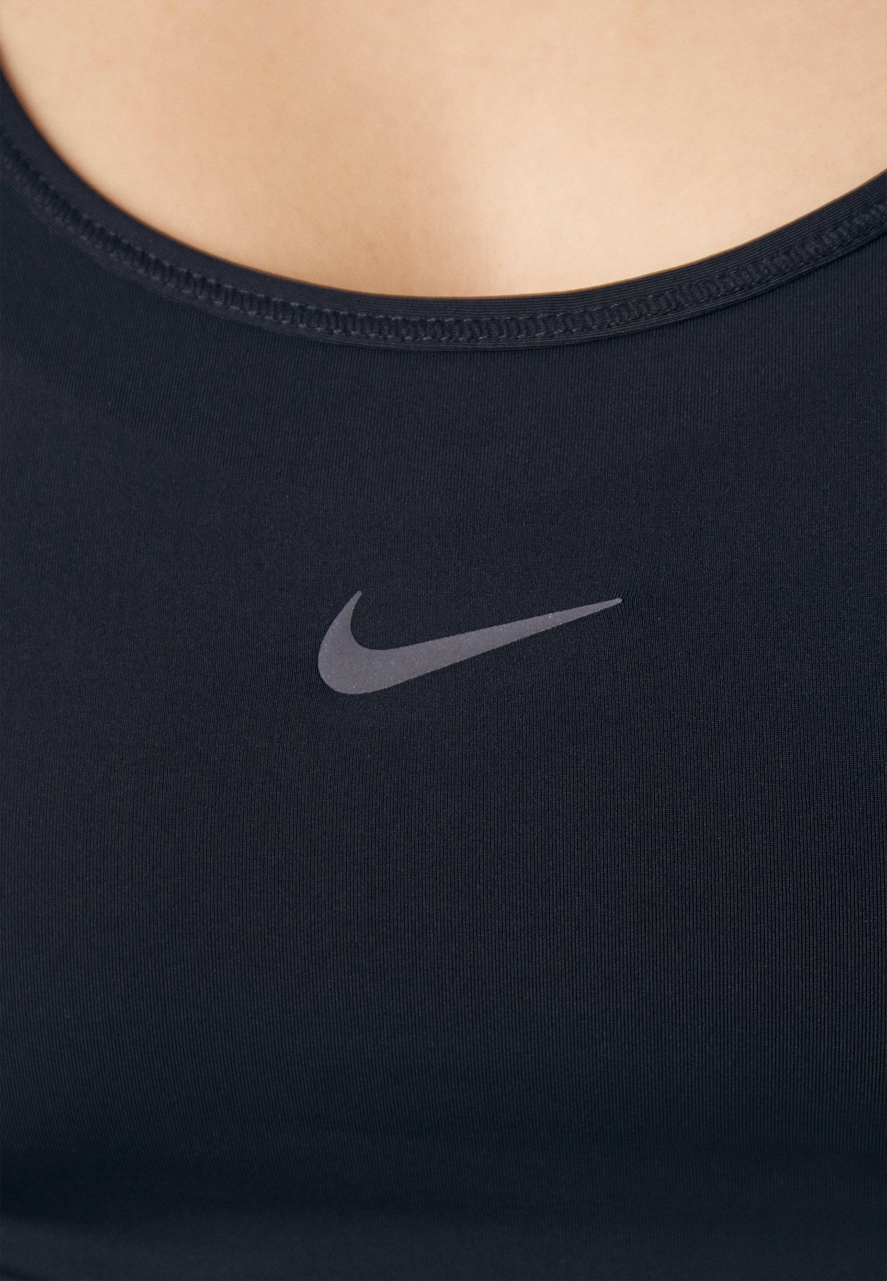 Nike Performance ONE CLASSIC