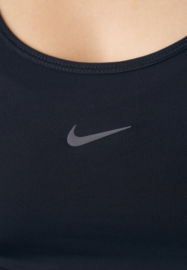 Nike Performance ONE CLASSIC