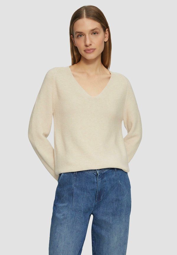 s.Oliver MIT V-AUSSCHNITT - Jumper - beige