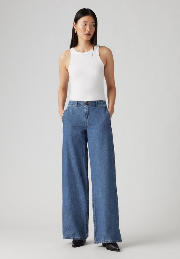 Levi's® XL CHINO