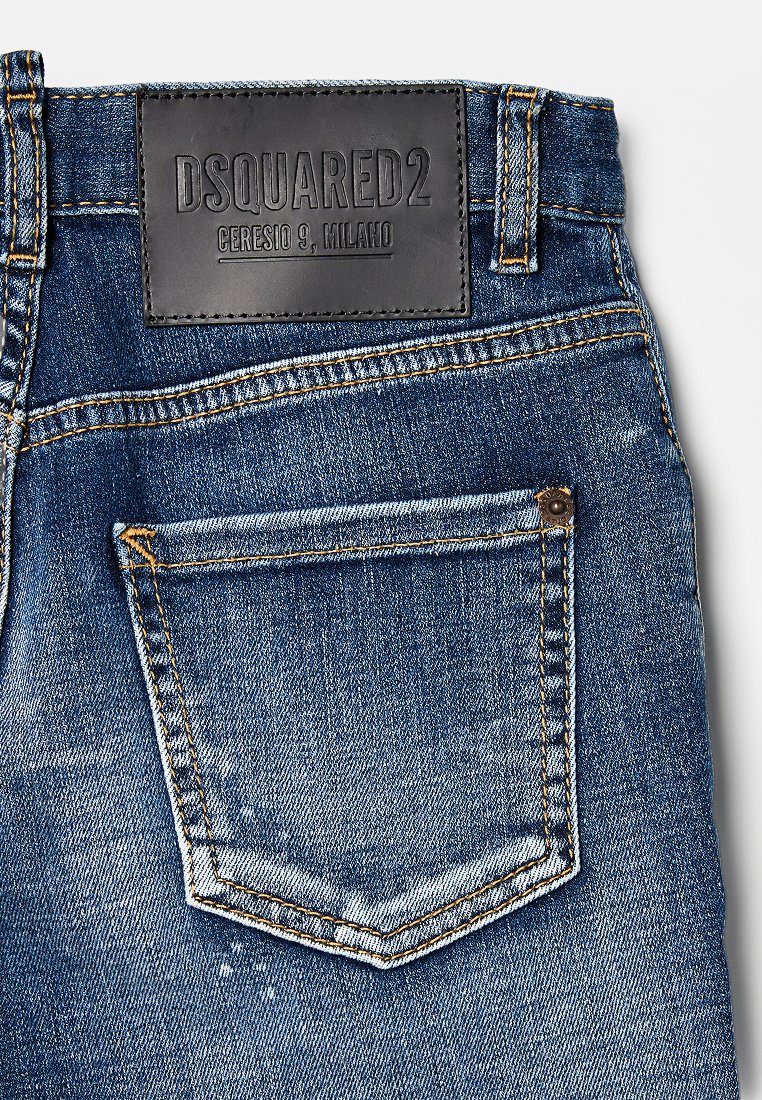 Dsquared2