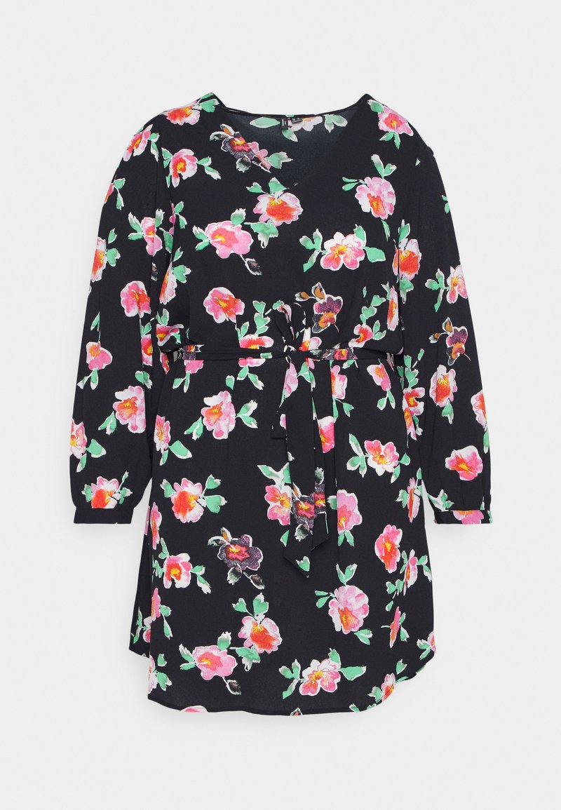 VMHYMS SAGA DRESS - Vero Moda Curve - View 1