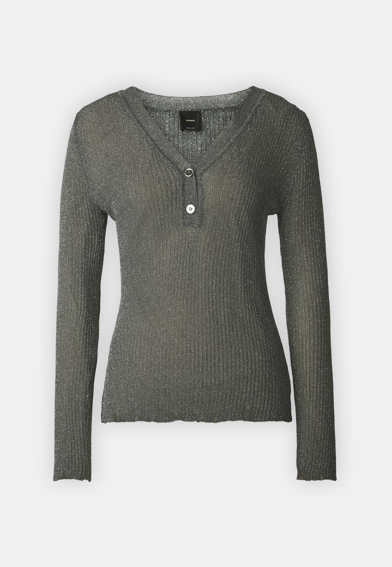 Langärmliger V-Ausschnitt-Pullover in Dunkelgrau mit gerippter Textur und einem einzelnen Knopfakzent am Ausschnitt. Weiches, leichtes Material.