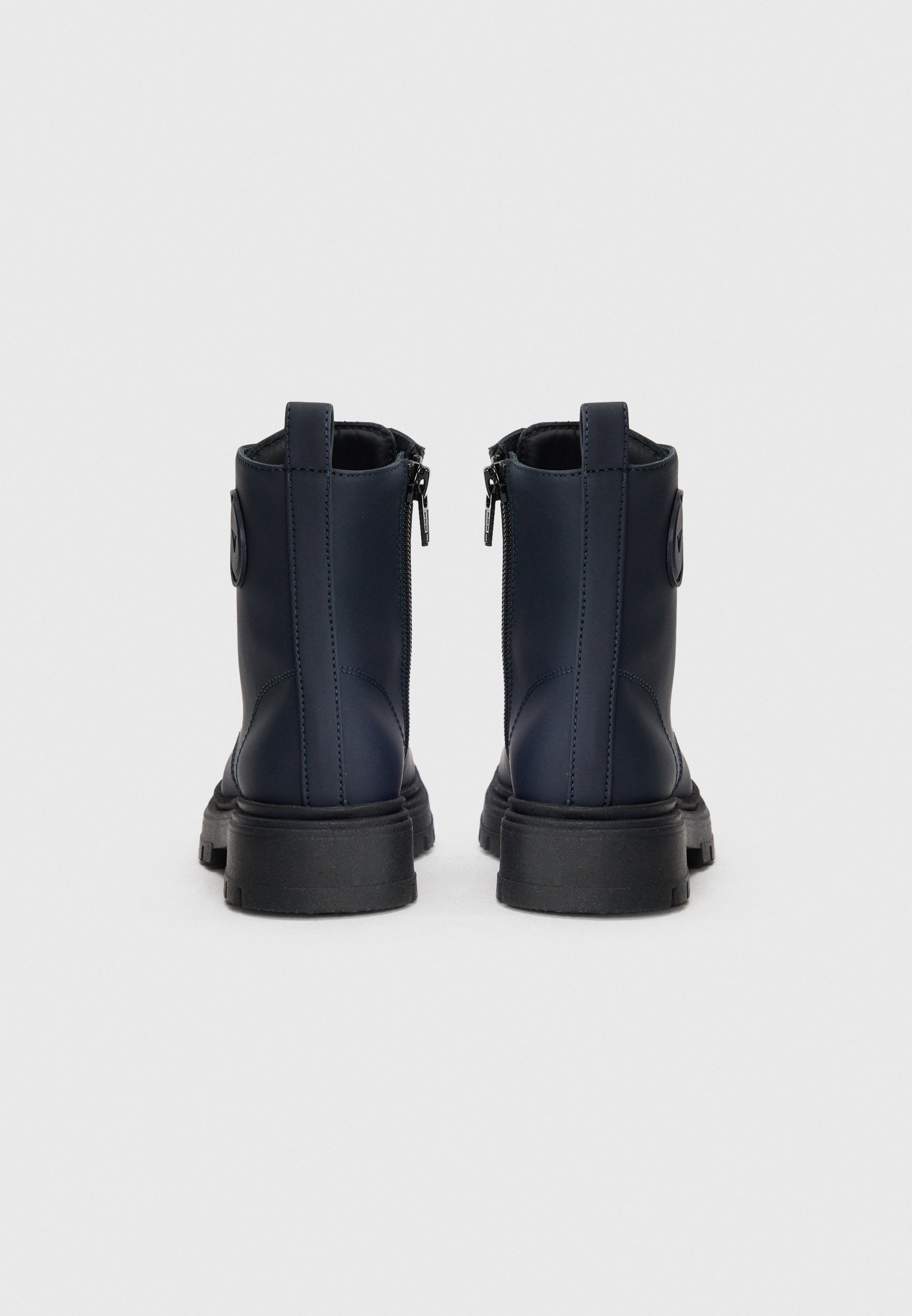 Emporio Armani UNISEX
