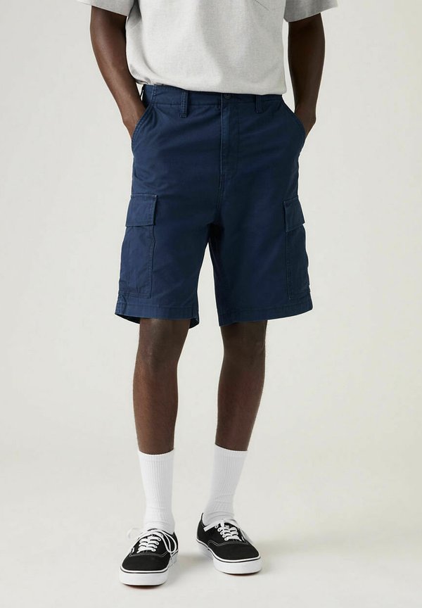 Levi's® CARRIER CARGO SHORT II - Shorts - dress blue