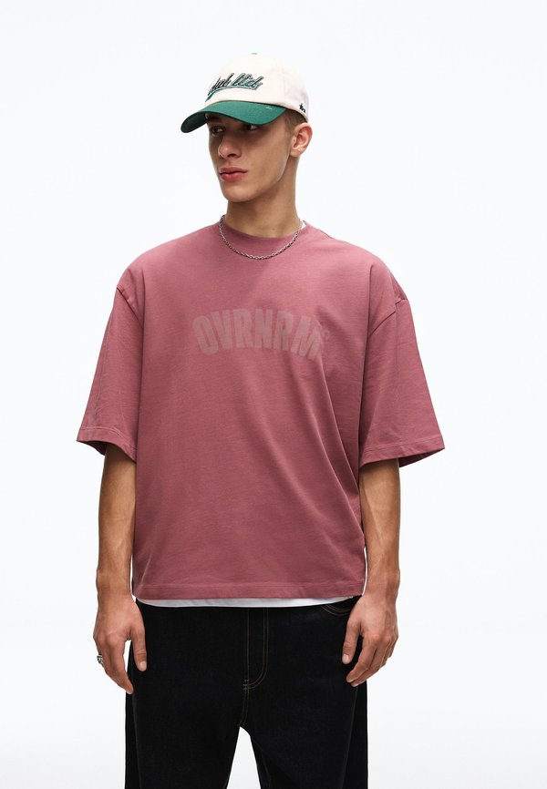 Bershka Print T-shirt - light red