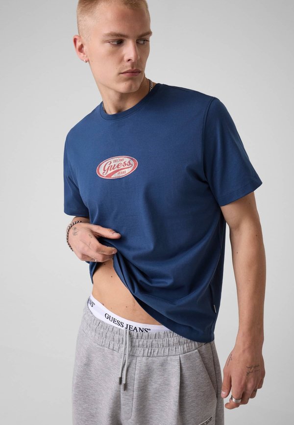 Guess REGULAR FIT T-SHIRT - Print T-shirt - blau