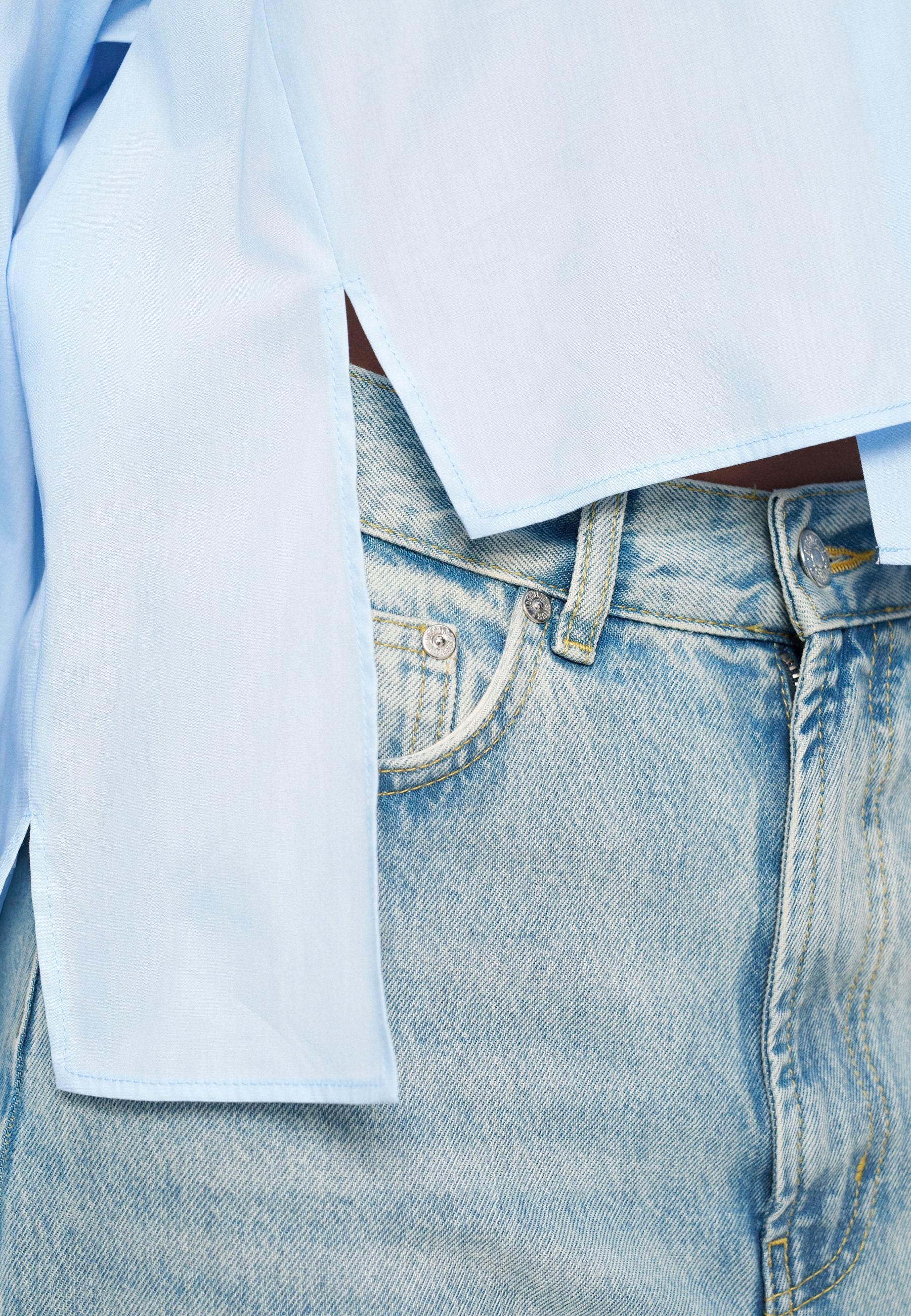 MOSCHINO JEANS