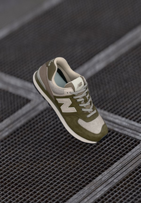 New Balance U574 UNISEX - Trainers - woodland
