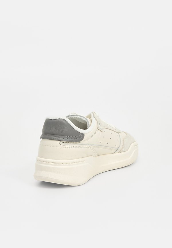 adidas Originals COURT FINALE