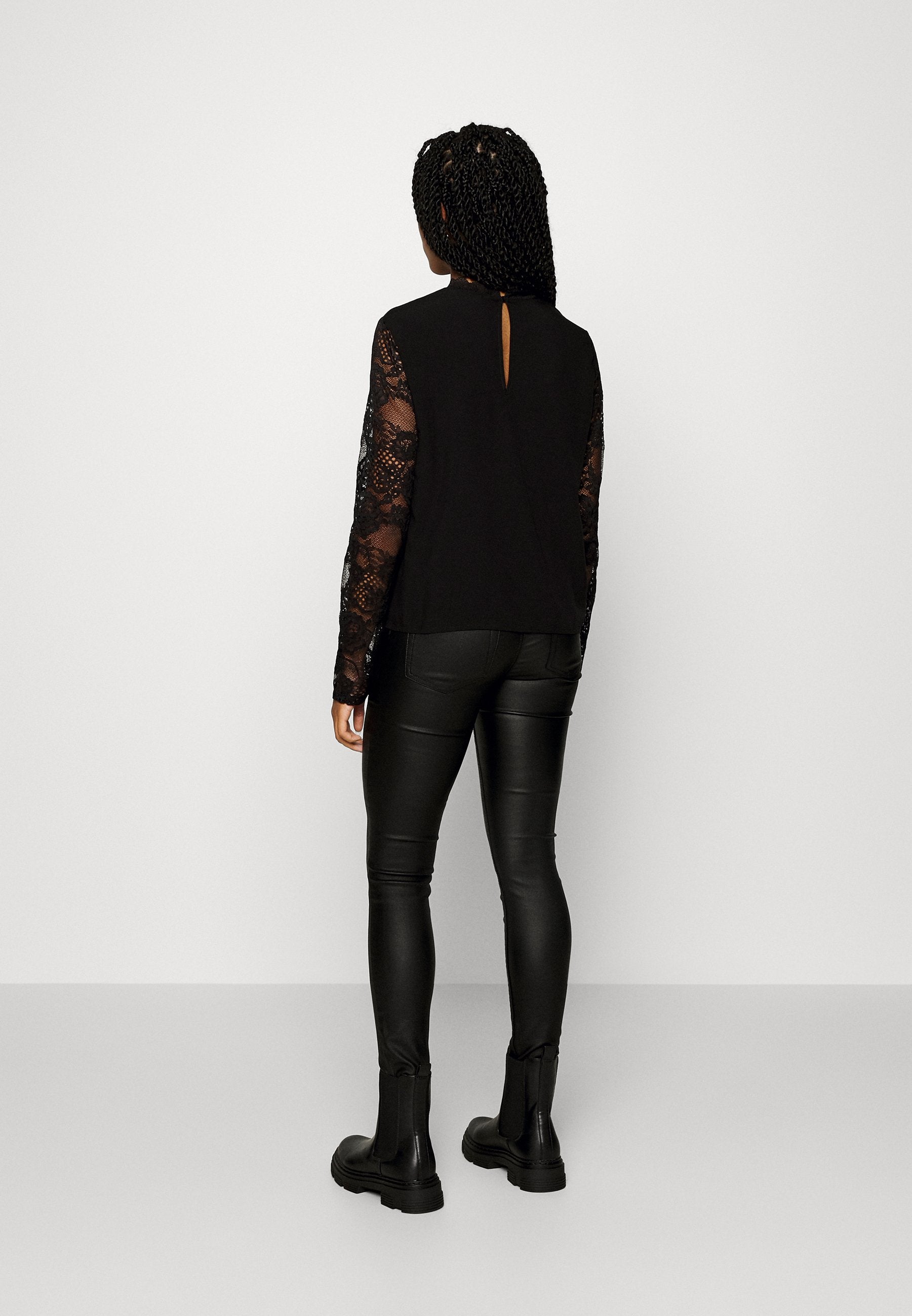 Vero Moda Petite VMRUSK O NECK