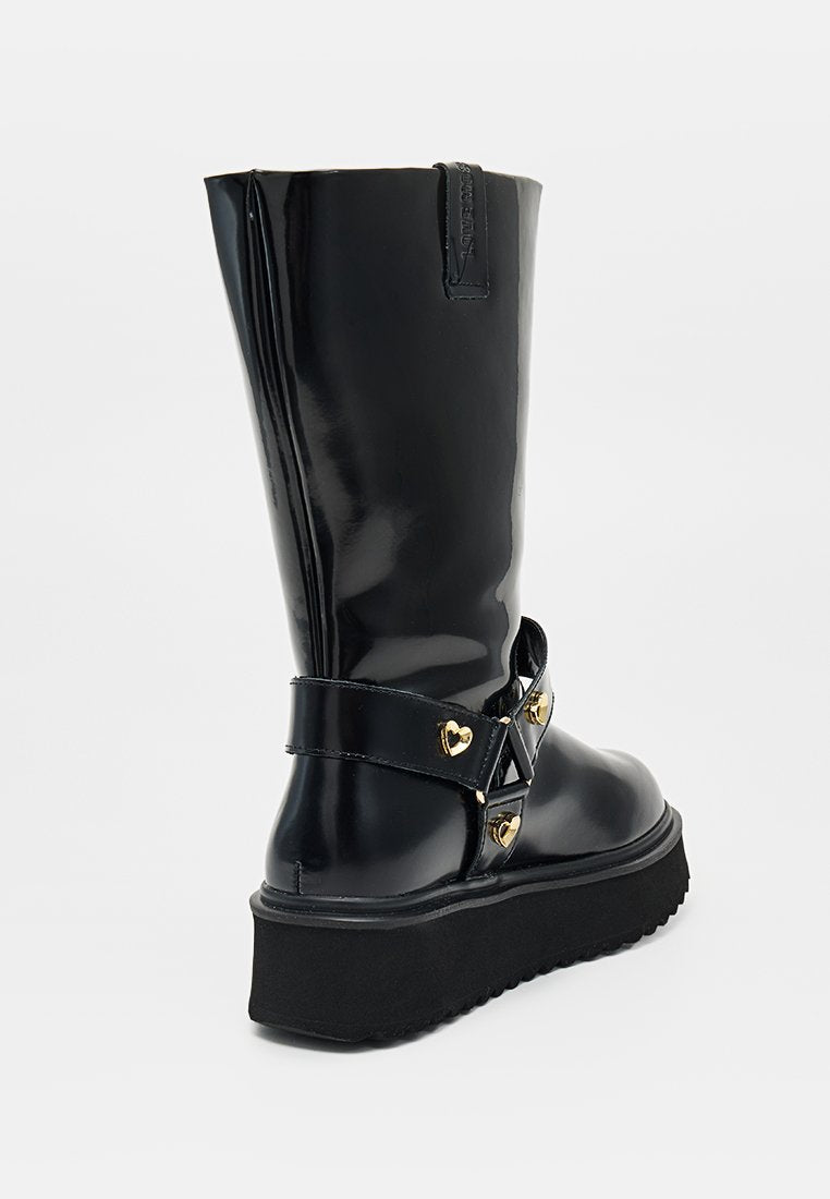 Love Moschino