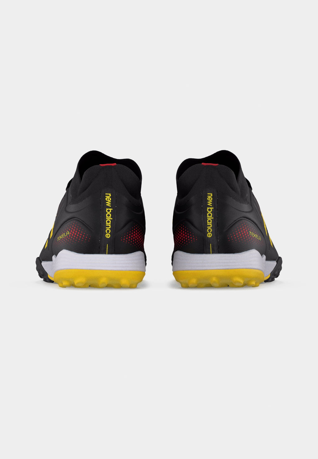 New Balance TEKELA V5 TEAM TF