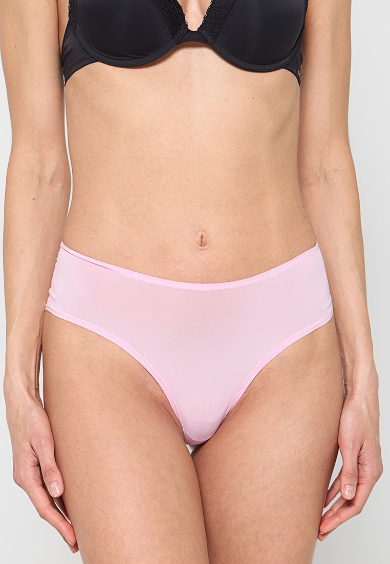 Fabletics