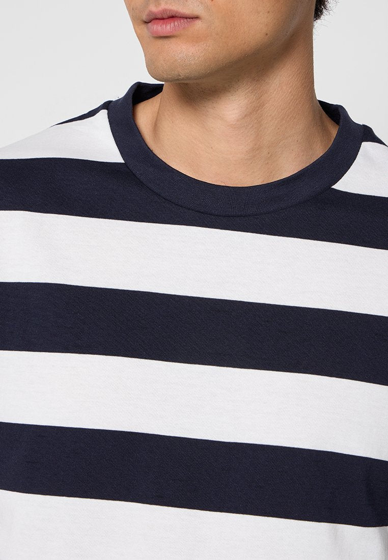 Lindbergh T-Shirt basic Media 3