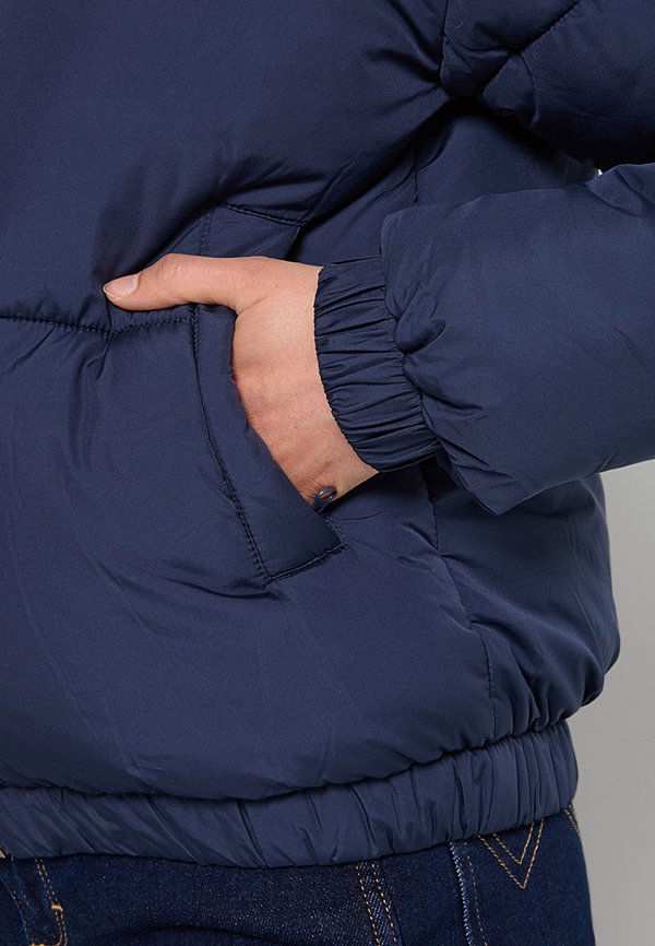Fila BUCHEN