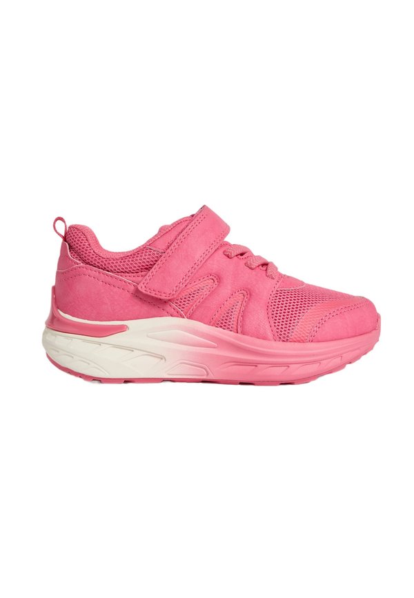 Marks & Spencer FRESHFEET RIPTAPE 4 SMALL -  LARGE