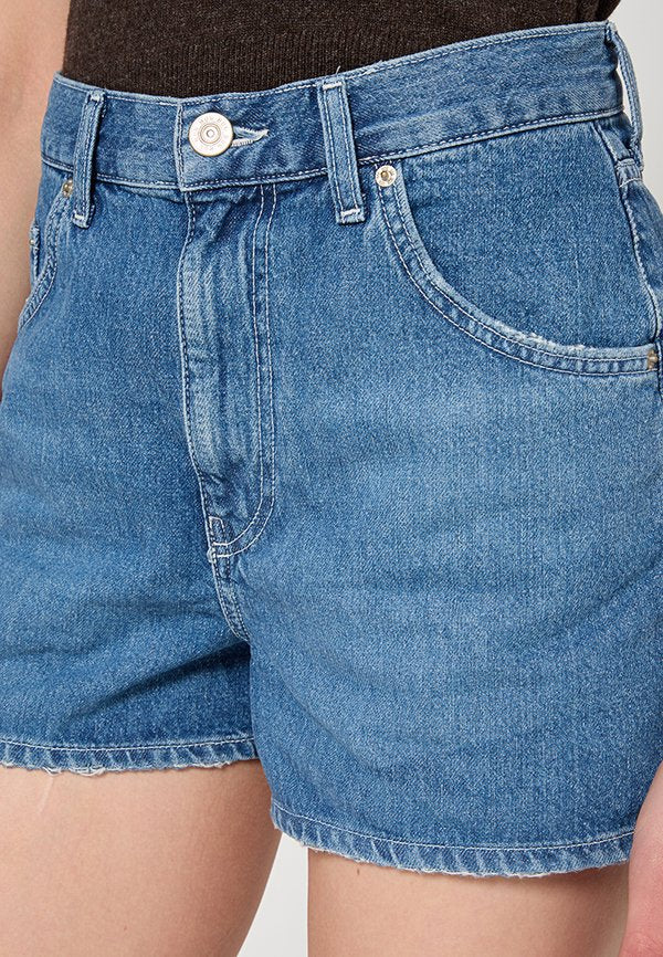BDG Urban Outfitters