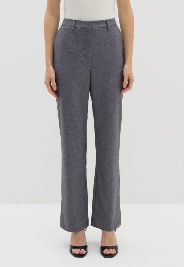 Stefanel FLARE-FIT