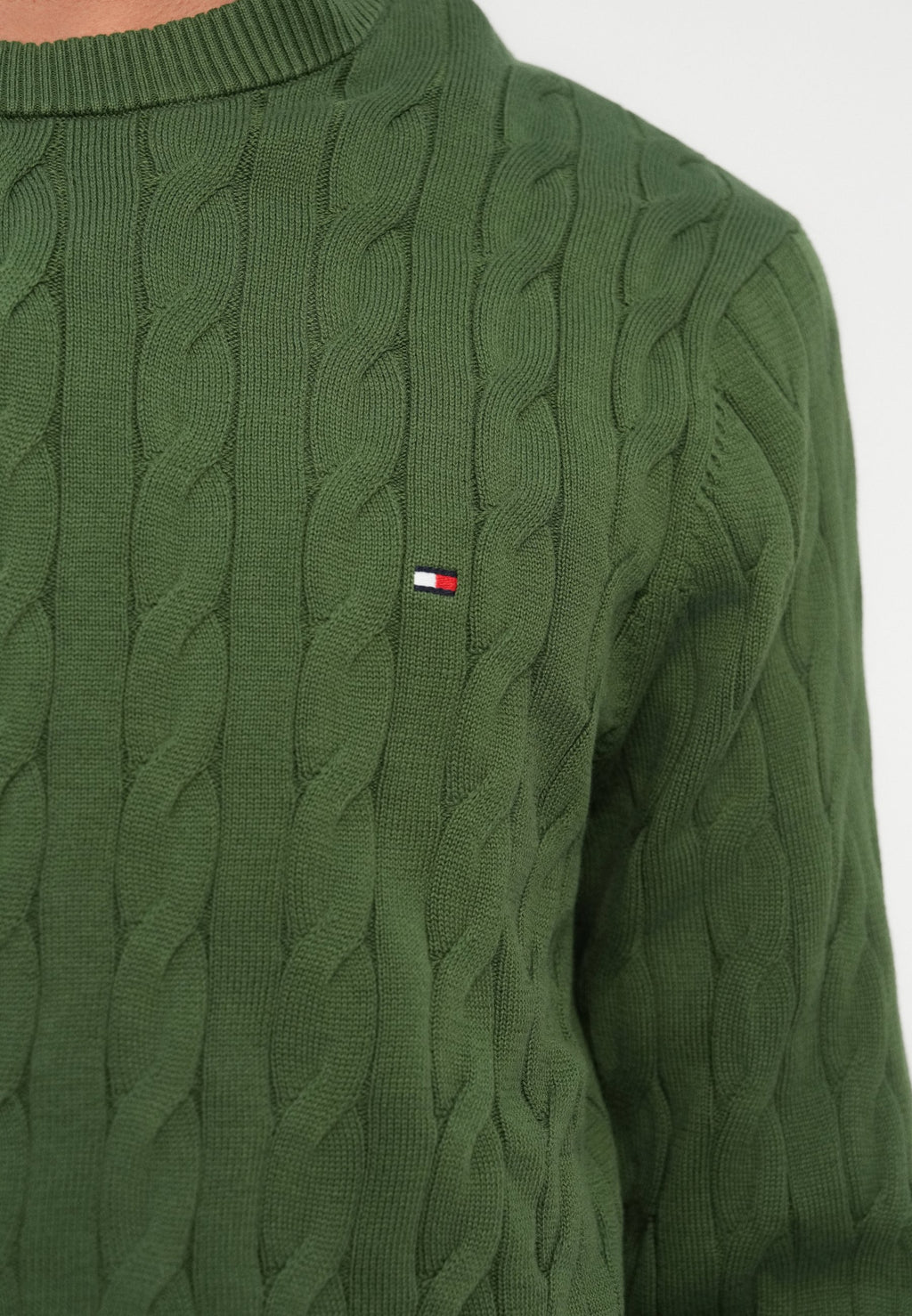 CLASSIC CABLE CREW NECK  ELEVATED ESSENTIALS Media 6