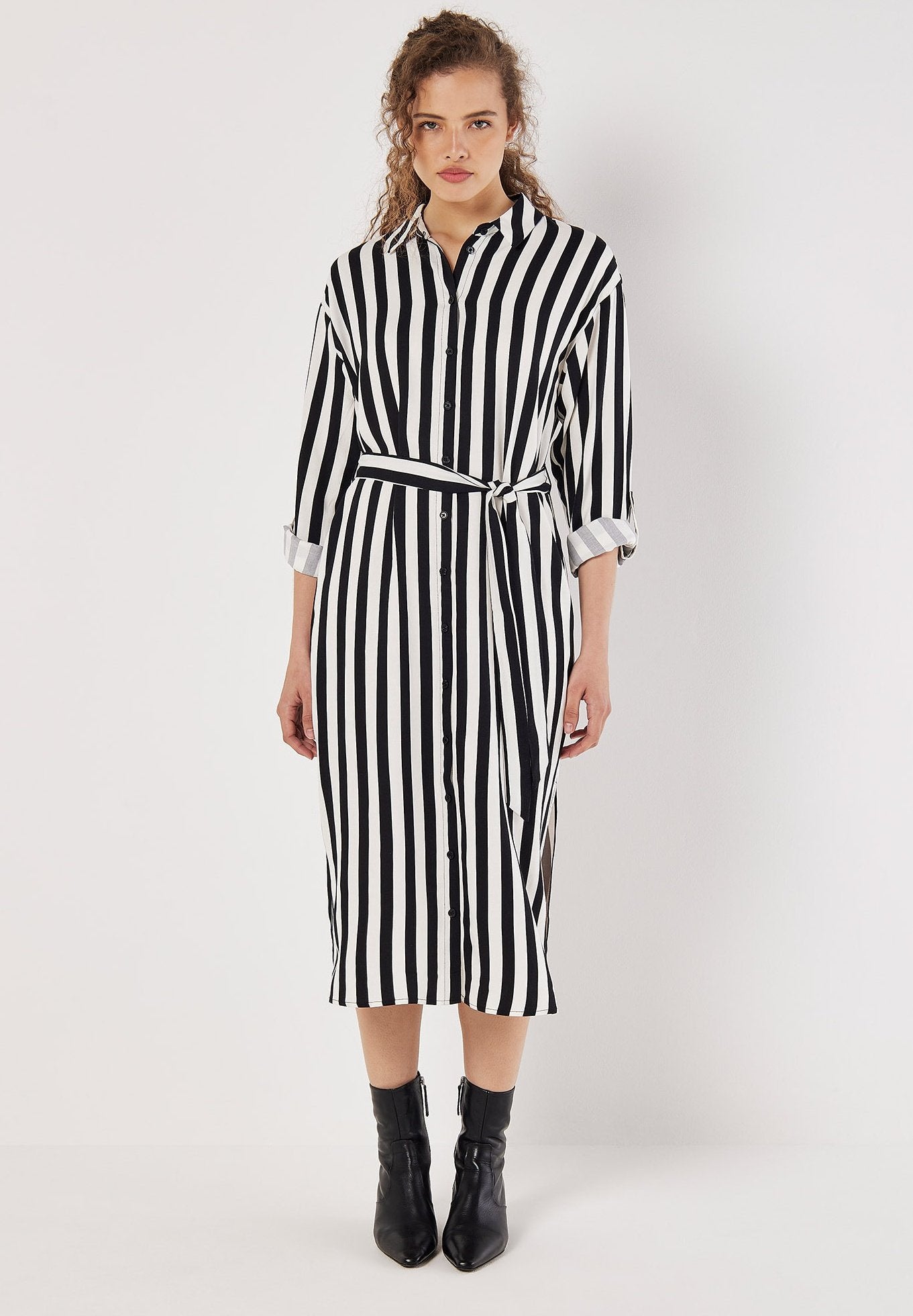 Apricot MONOCHROME STRIPE